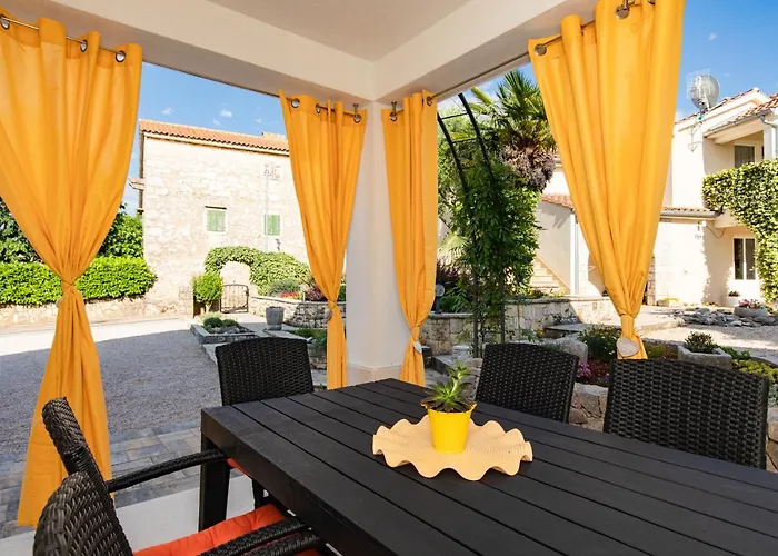 Apartman Ivona U Prizemlju
